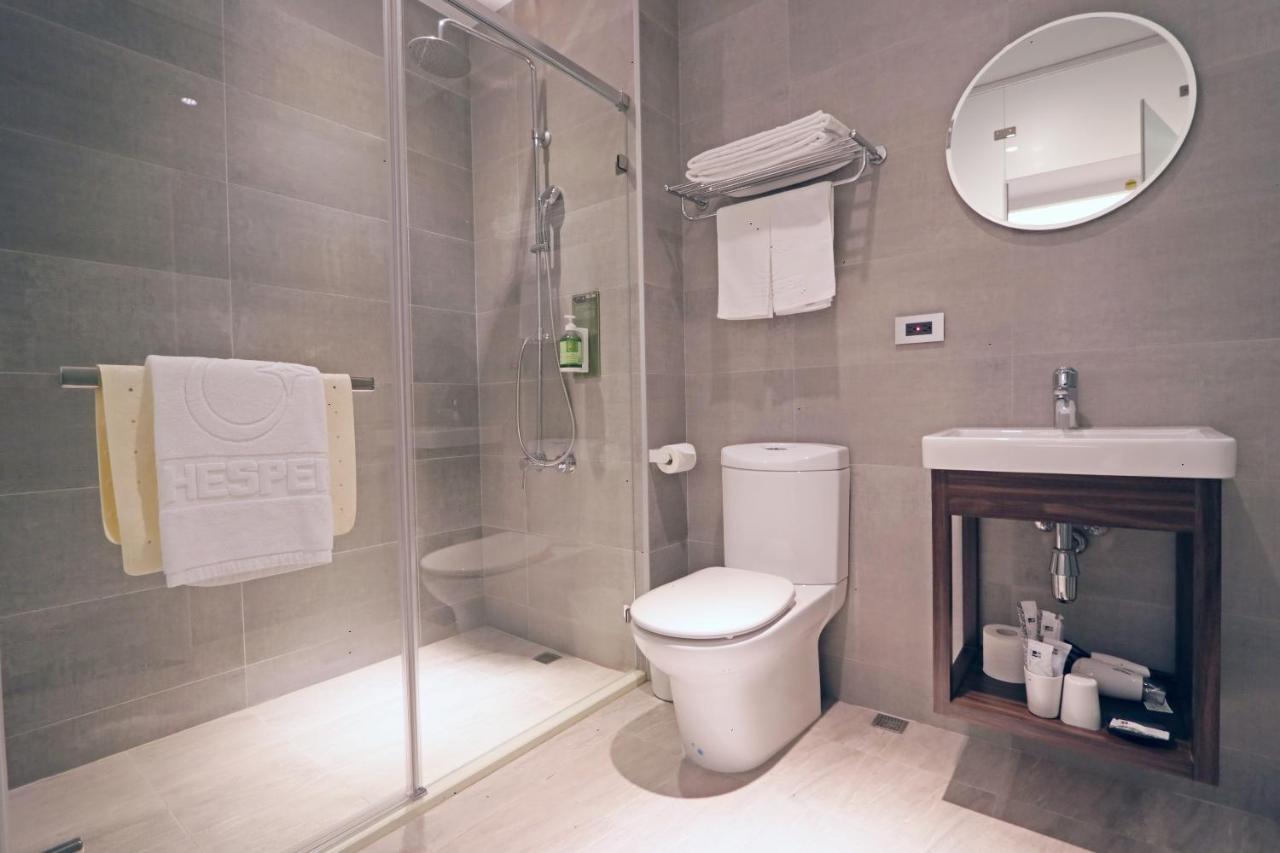 Hotel Hesper Hsr Taichung Eksteriør billede