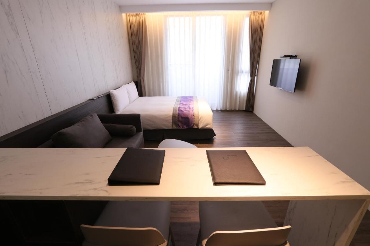 Hotel Hesper Hsr Taichung Eksteriør billede