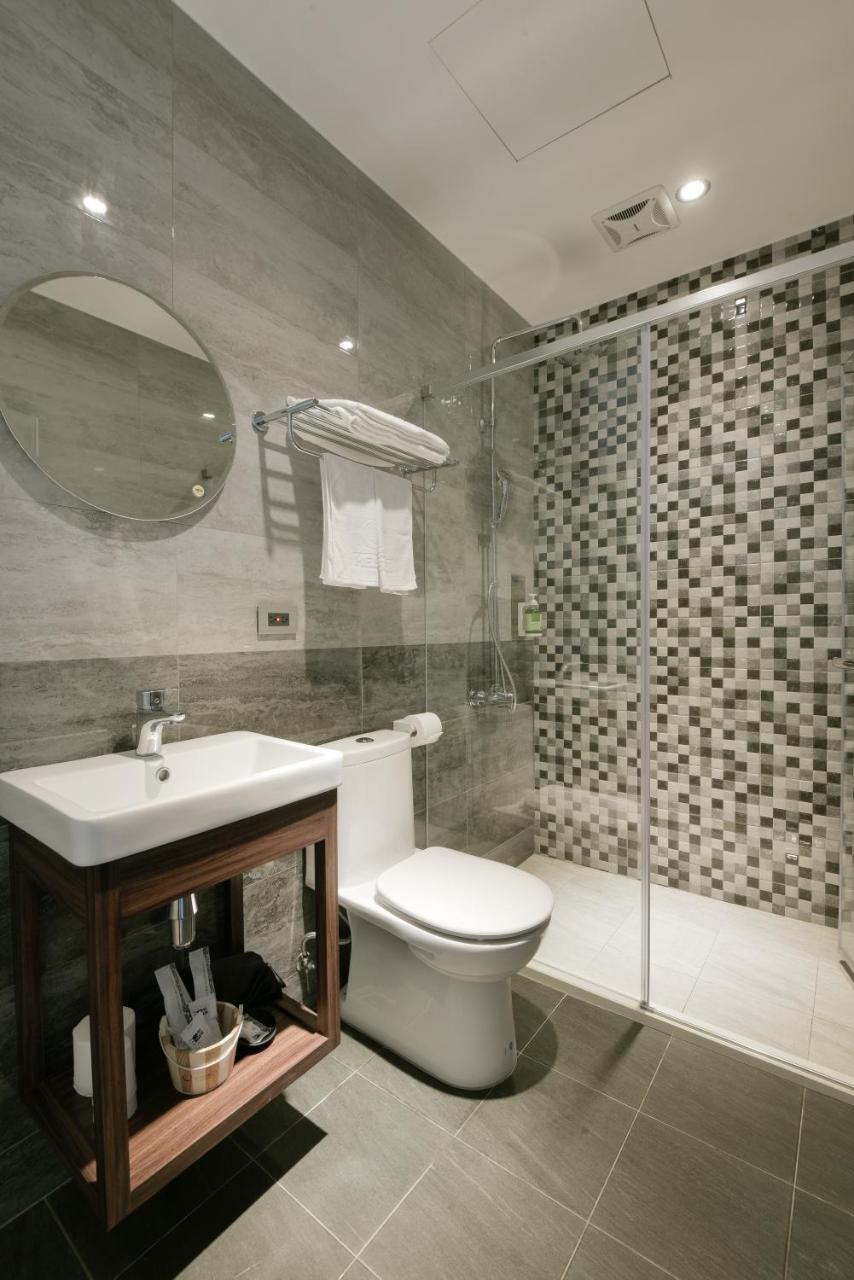 Hotel Hesper Hsr Taichung Eksteriør billede