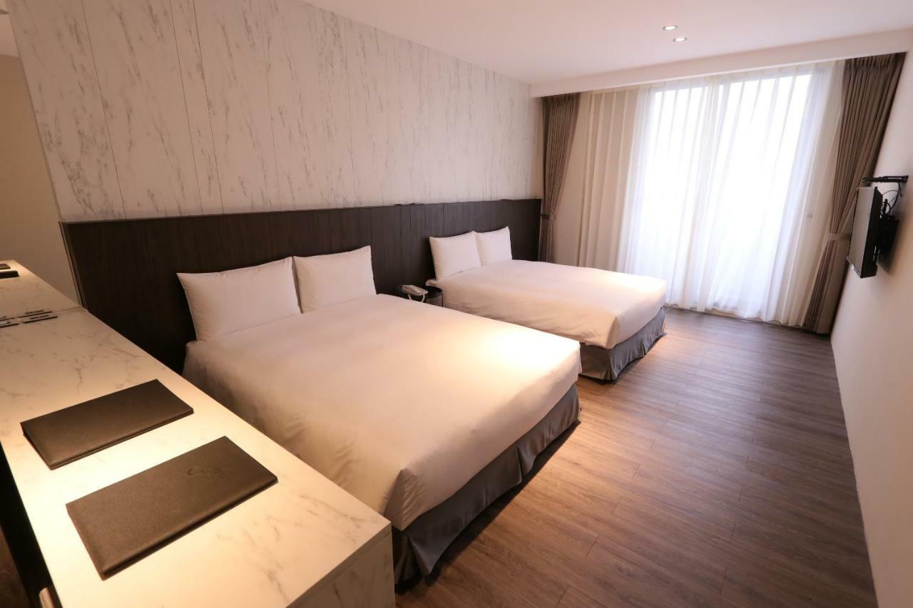 Hotel Hesper Hsr Taichung Eksteriør billede